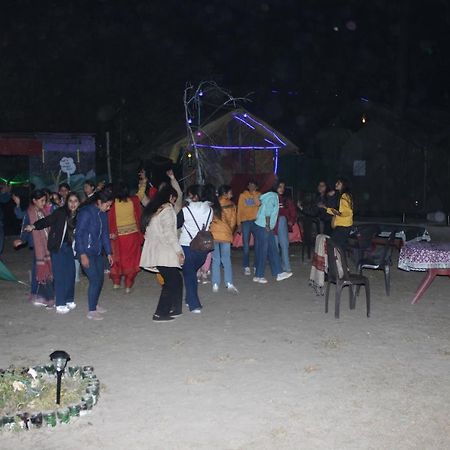 Stayhigh Camps & Cottages Kasol Kültér fotó
