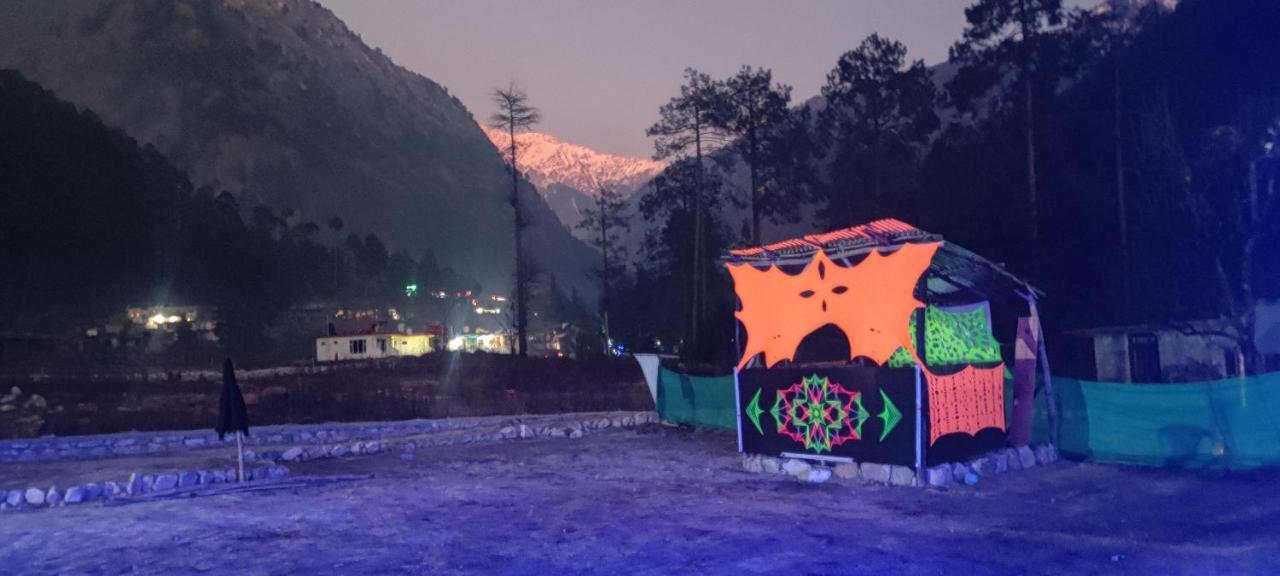 Stayhigh Camps & Cottages Kasol Kültér fotó