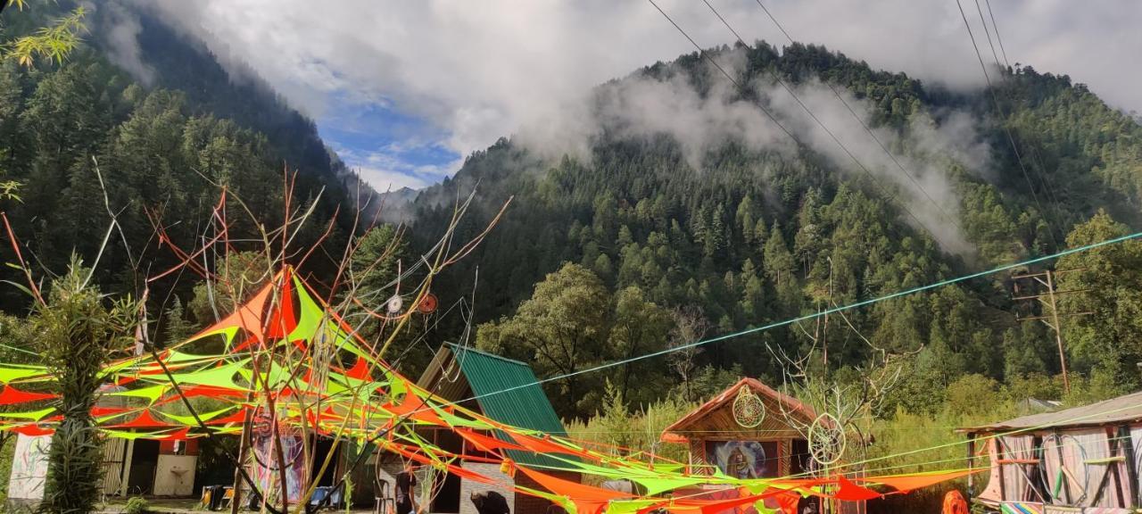 Stayhigh Camps & Cottages Kasol Kültér fotó