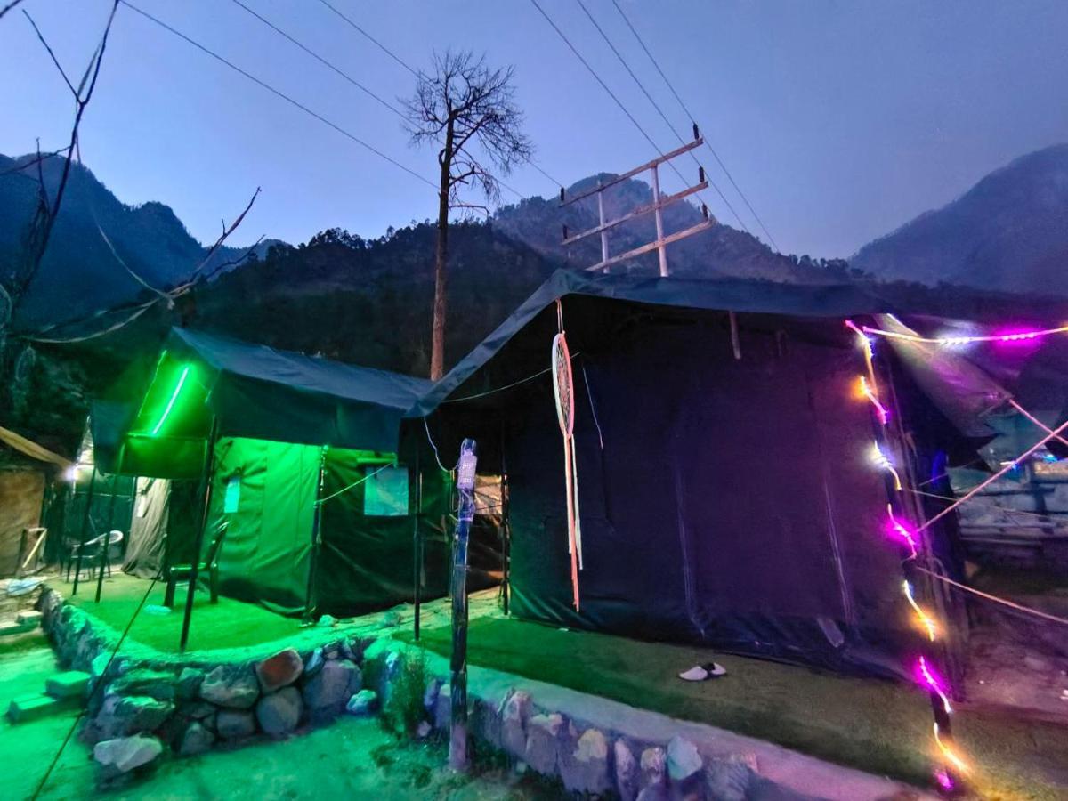 Stayhigh Camps & Cottages Kasol Kültér fotó