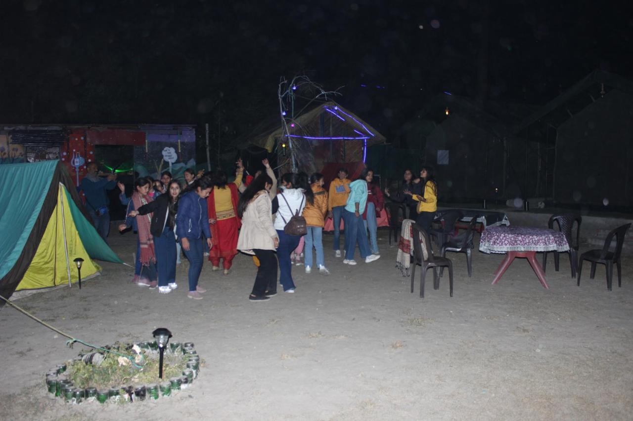 Stayhigh Camps & Cottages Kasol Kültér fotó